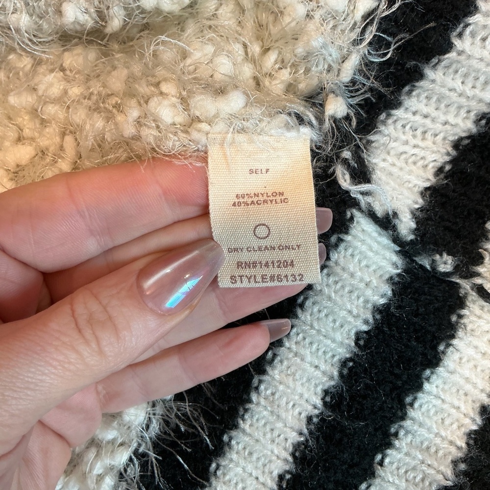 Hem & Thread Textured Hooded Cardigan Cream Black Striped Trim Size M - Picture 9 of 9